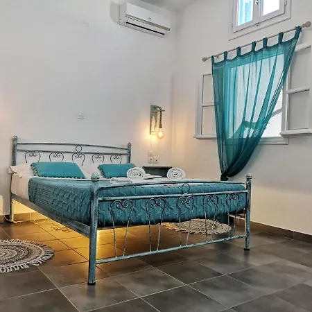 Family Villages Santorini * Vlychada