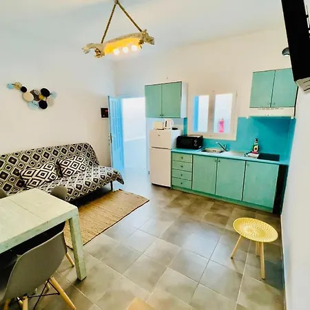 Family Villages Santorini Villa Vlychada