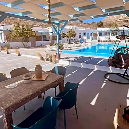 Villa Family Villages Santorini Vlychada