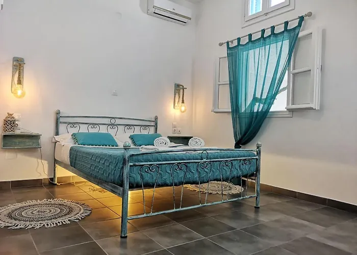 Family Villages Santorini * Vlychada