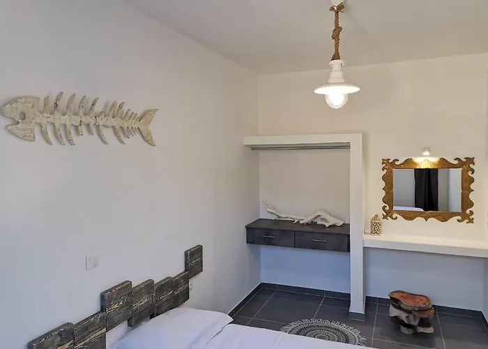 Family Villages Santorini Vlychada