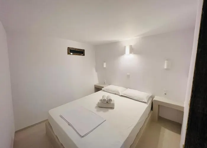 Family Villages Santorini Villa Vlychada