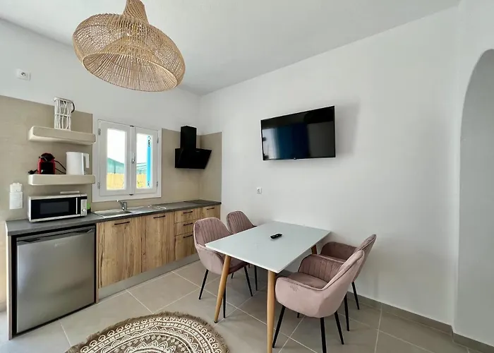 Family Villages Santorini