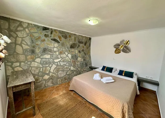 Villa Family Villages Santorini Vlychada