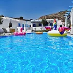 Villa Family Villages Santorini