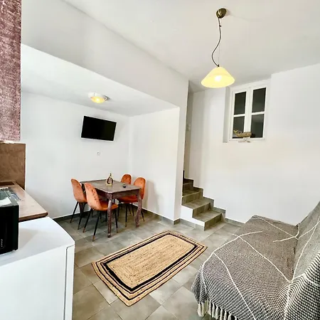 Family Villages Santorini 别墅 维查德