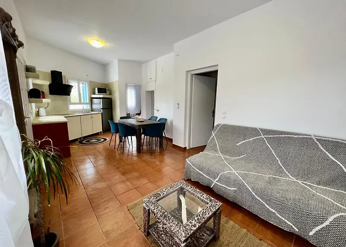 Family Villages Santorini Vlychada